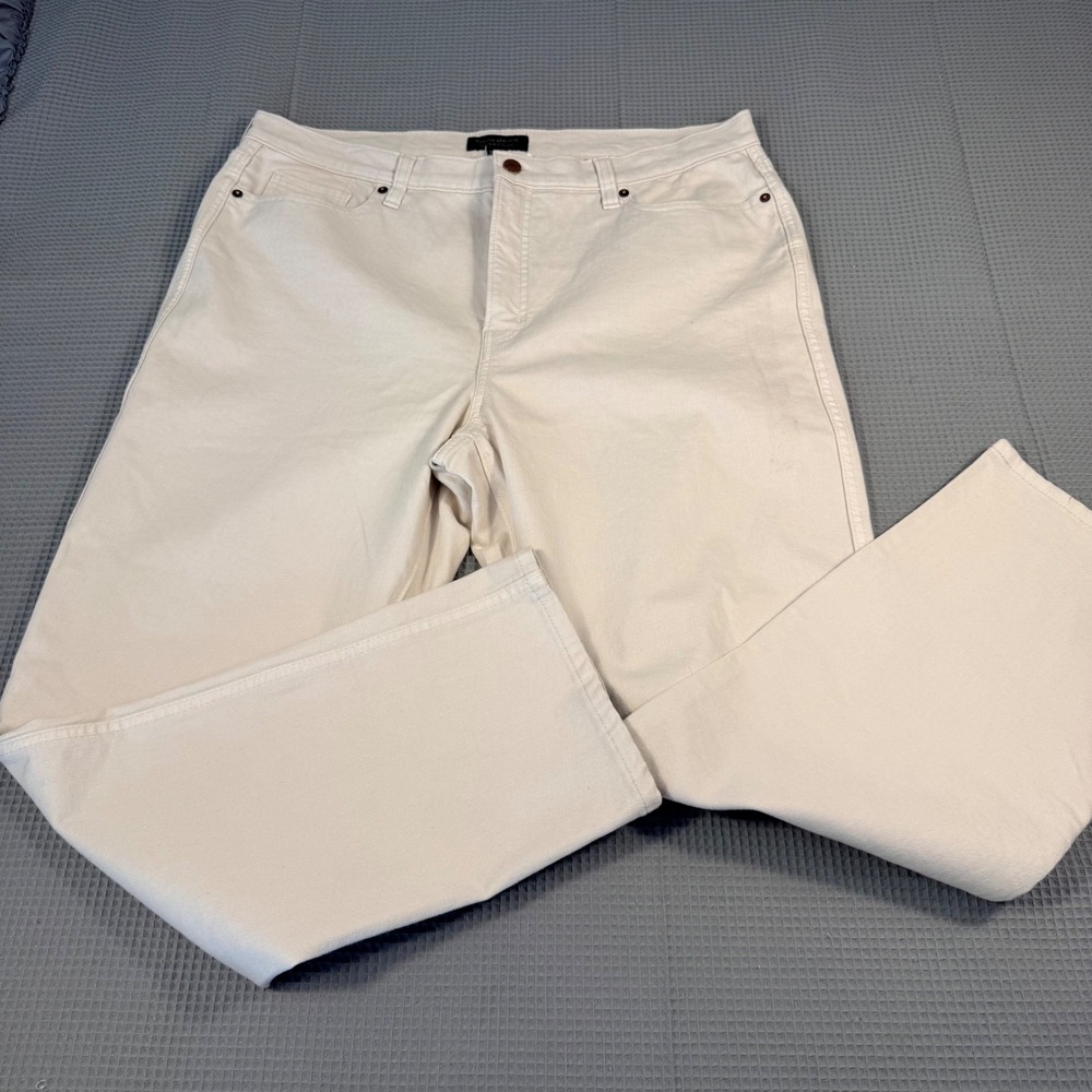 Banana Republic High-Rise Straight Pants 34/18 Ecru Off-White Stretch Denim